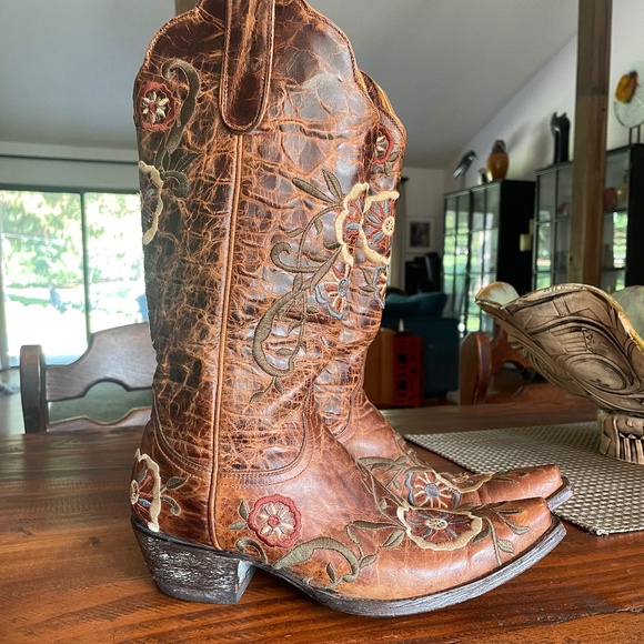 Old Gringo Brown Embroidered Heeled Boots 6.5 - Picture 1 of 7